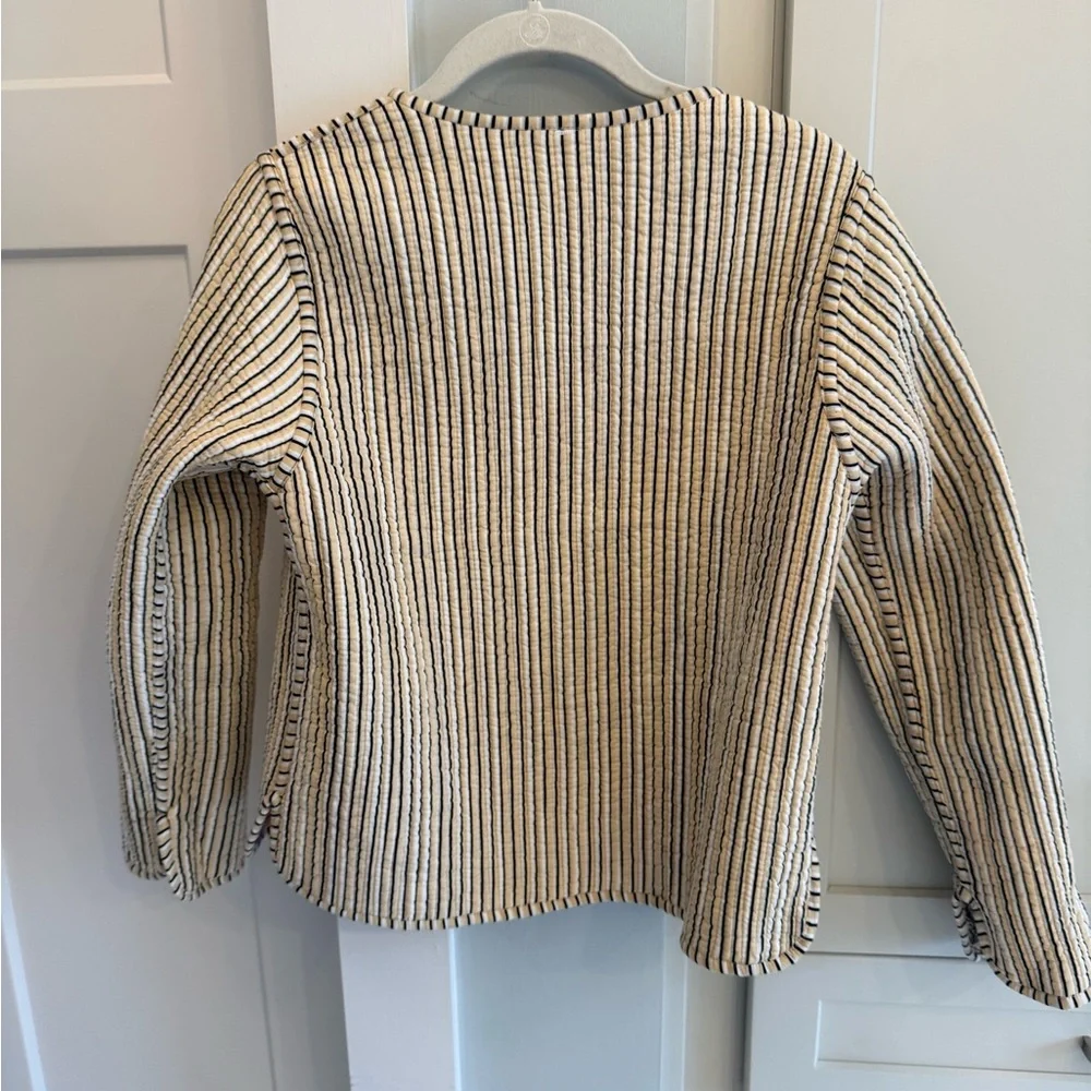 Reversible Quilted Jacket Small - Picture 8 of 9